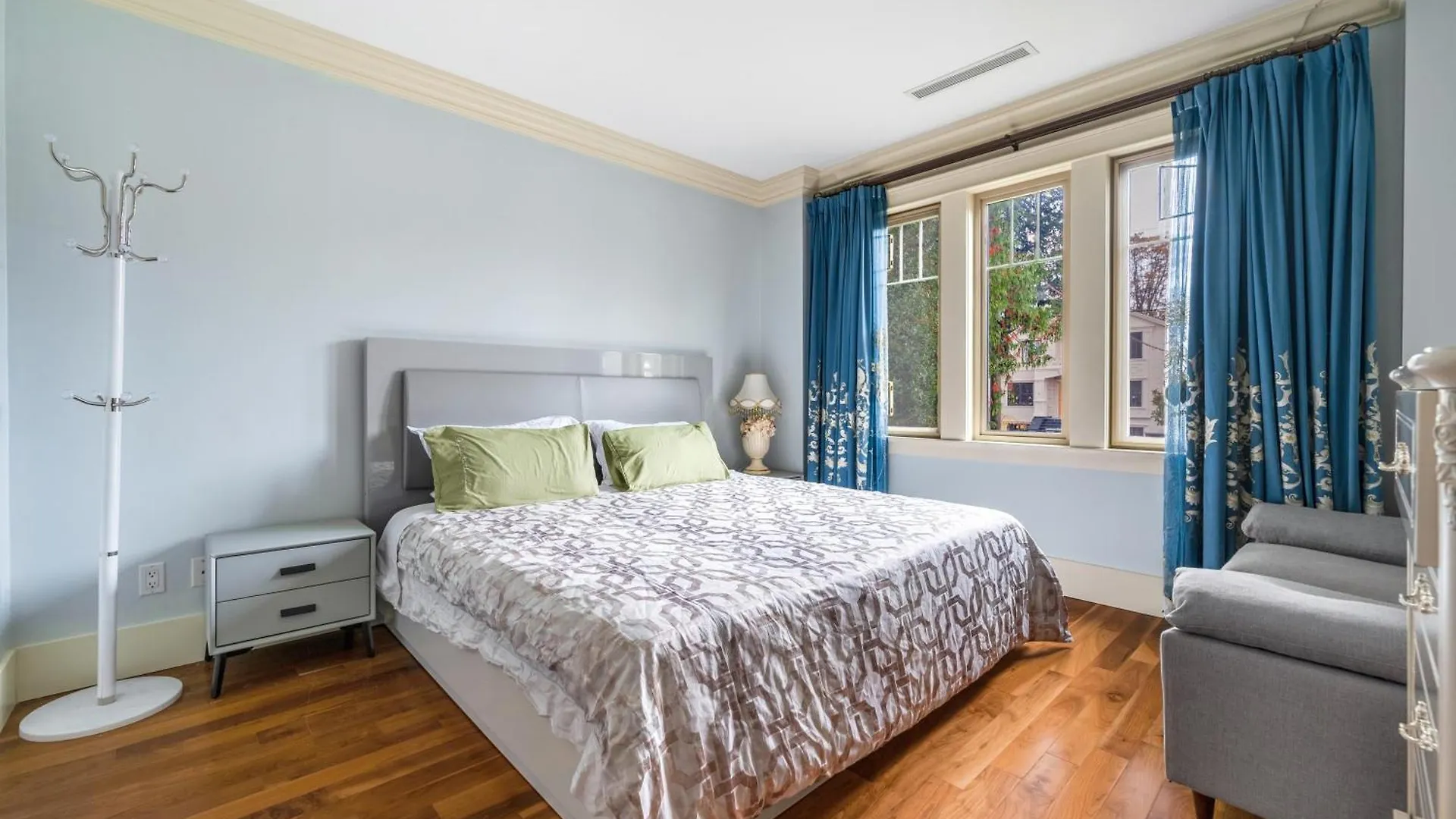 Joveguesthouse Vancouver 0*,  Canada